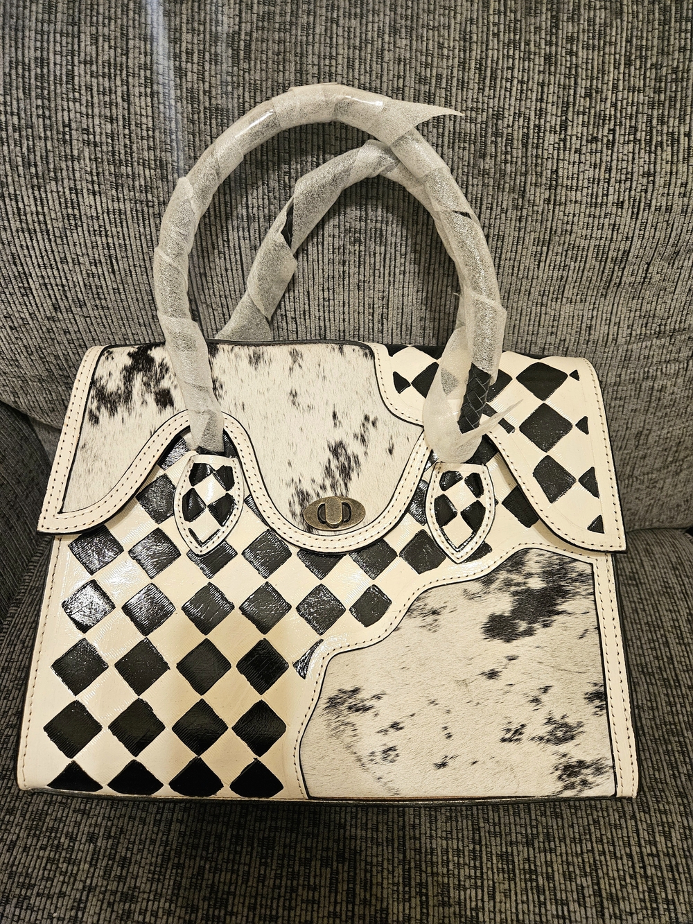 Handheld Women’s Satchel Bag in Black and White | Western Bougie Bag
